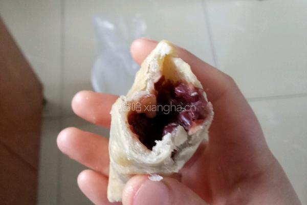 油炸豆沙馅酥饺的做法图解13