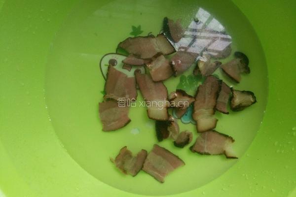 荷兰豆炒腊肉的做法图解6