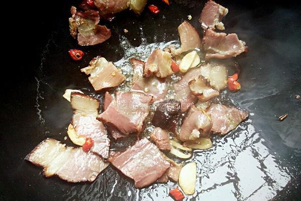 荷兰豆炒腊肉的做法图解8