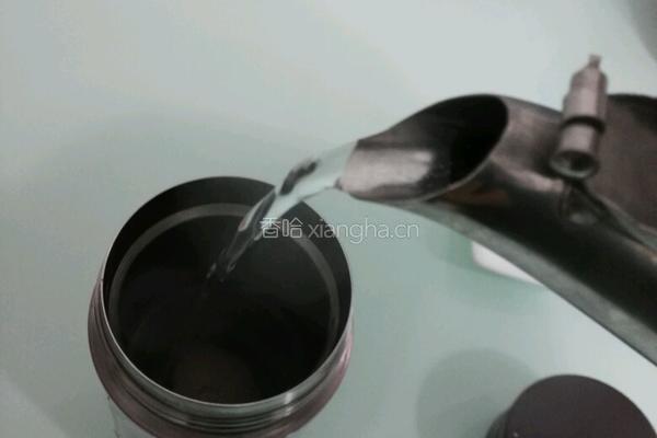 保温杯焐鸡蛋的做法图解4