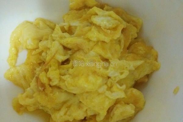 菠菜炒鸡蛋的做法图解4