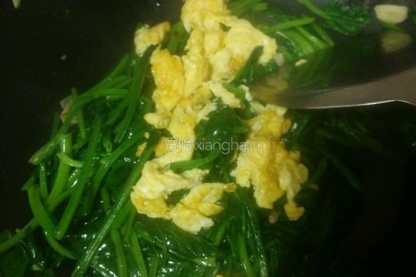 菠菜炒鸡蛋的做法图解7