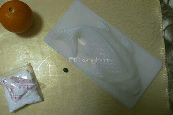 水晶锦鲤的做法图解1