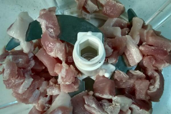 莲藕肉馅的做法图解2