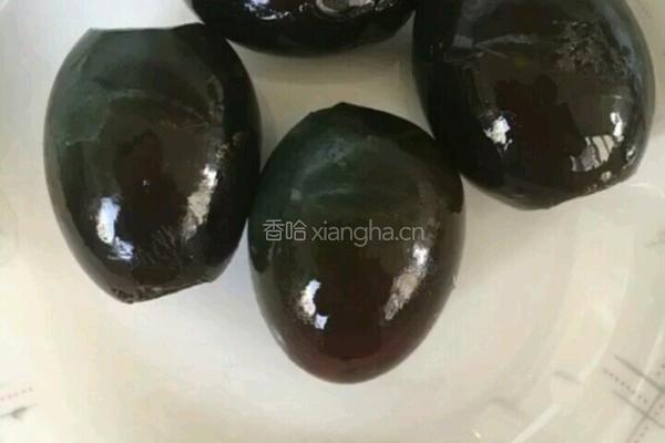 老醋皮蛋的做法图解1