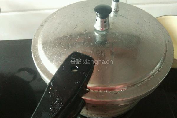 高压锅炖老母鸭的做法图解5