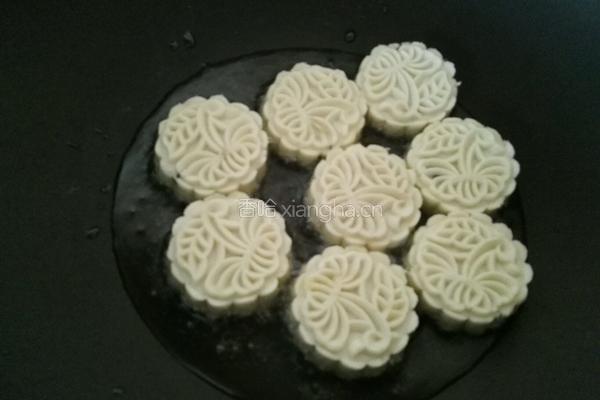 红薯豆沙饼的做法图解7