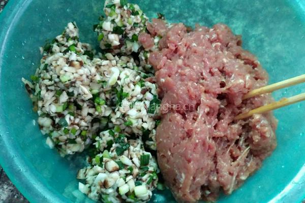 香菇瘦肉饺子的做法图解6