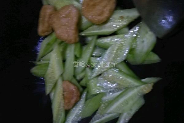 鱼腐炒青瓜的做法图解4