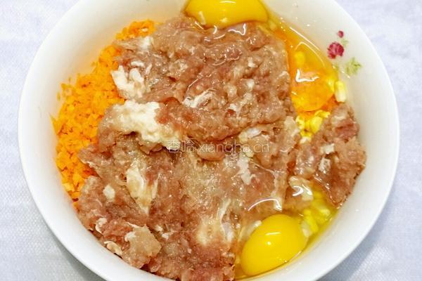 玉米馅饺子的做法图解5