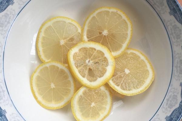 冰糖柠檬膏的做法图解3