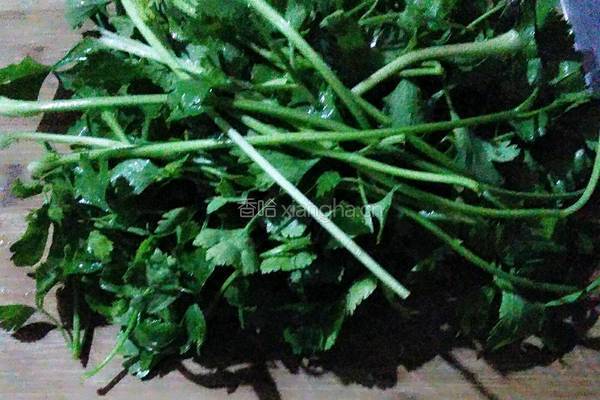 芹菜葱花煎饼的做法图解1