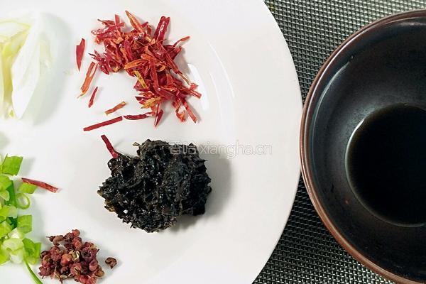 八叔 橄榄菜炒土豆丝的做法图解4