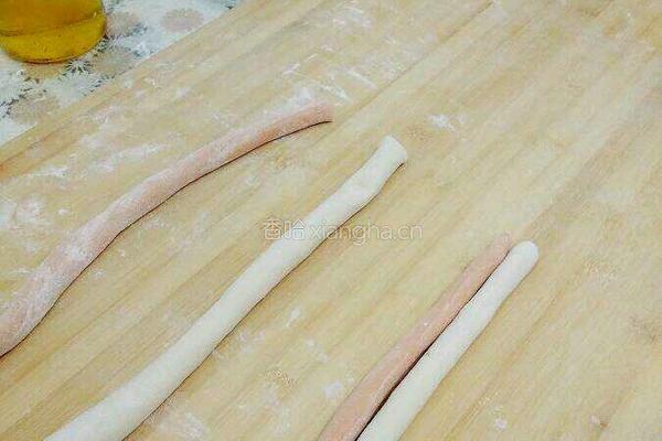 南瓜馒头（1）双色麻花卷的做法图解5