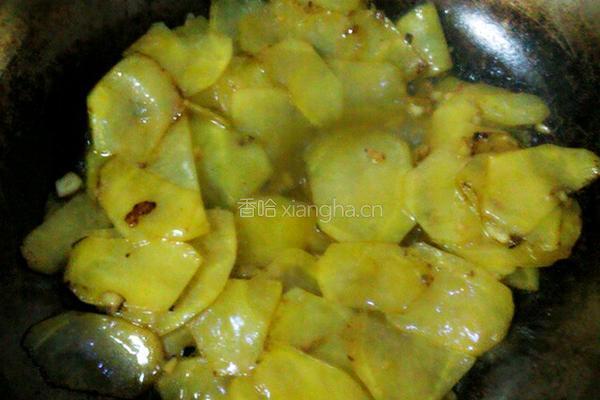 大辣椒土豆片的做法图解5