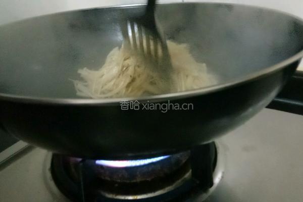炒金针菇的做法图解5
