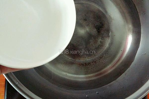 椰汁果冻的做法图解1