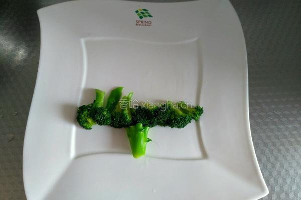 西兰花白米圣诞树的做法图解6