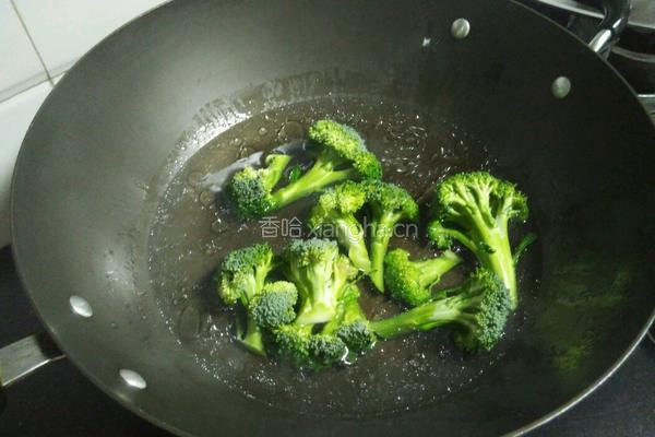 西兰花圣诞树的做法图解5