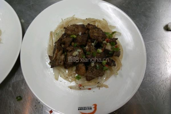 铁板牛仔骨的做法图解4