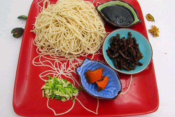 热干面的做法图解1