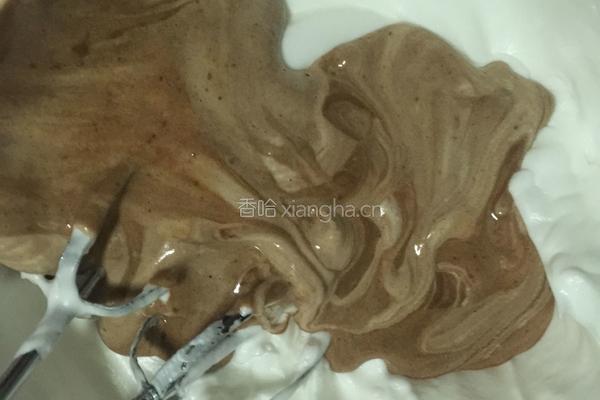 树桩蛋糕卷的做法图解10
