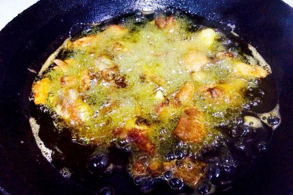 辣子鸡块的做法图解5
