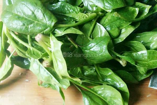 芝麻菠菜的做法图解1
