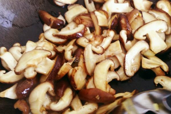 香菇炒肉的做法图解13