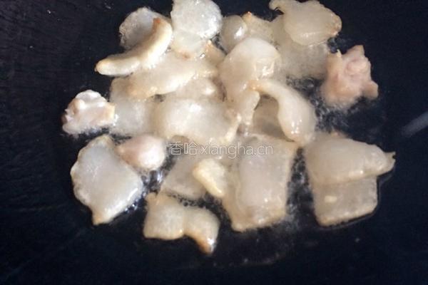 大蒜炒胡萝卜的做法图解3