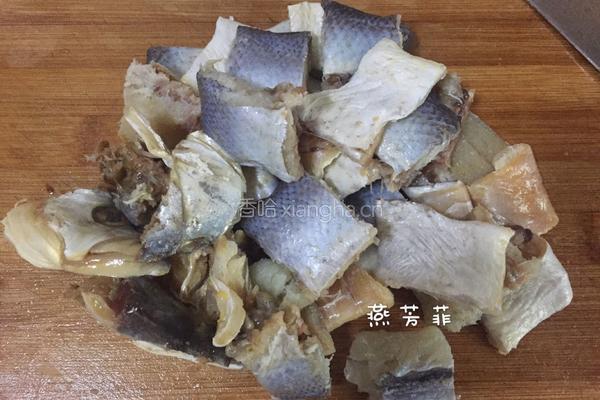 香煎咸鱼的做法图解1