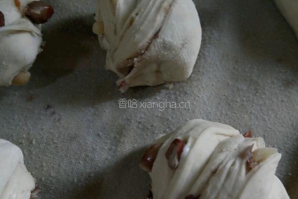 豆沙花卷)的做法图解8