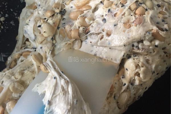 花生牛轧糖的做法图解11
