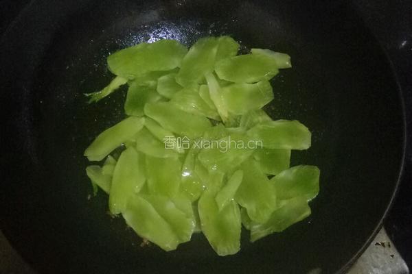 莴笋炒肉的做法图解5