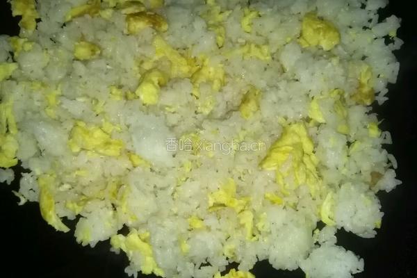 三色鸡蛋炒饭的做法图解9