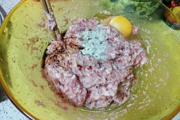 蔬菜皮饺子的做法图解4