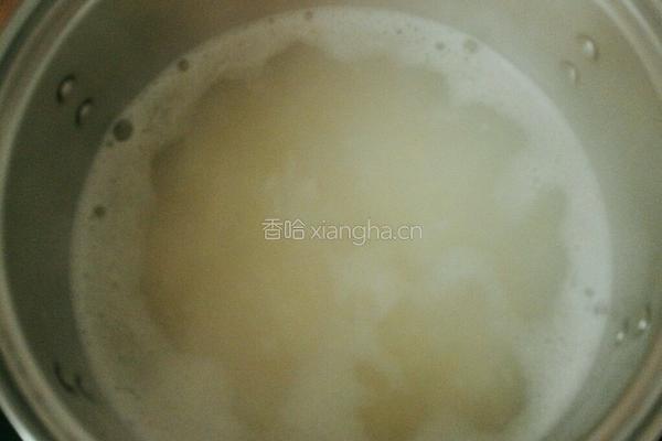 小米白粥的做法图解2