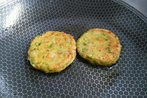 蔬菜杂粮饼的做法图解12