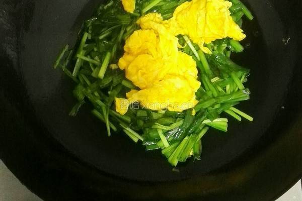 韭菜炒鸡蛋的做法图解7