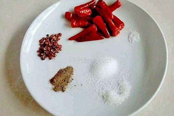 鱼块烧豆腐（麻辣版）的做法图解2