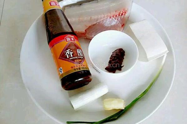 鱼块烧豆腐（麻辣版）的做法图解1