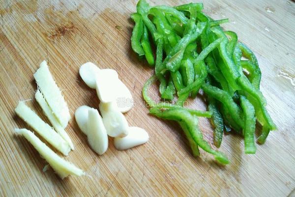 金针菇炒肉丝的做法图解7
