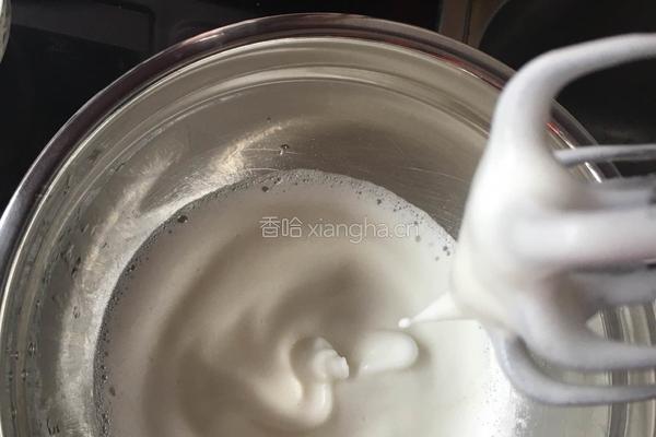 八寸戚风蛋糕的做法图解5