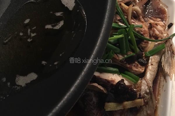 豆豉蒸罗非鱼的做法图解8