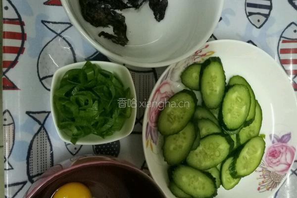 紫菜黄瓜鸡蛋汤的做法图解5