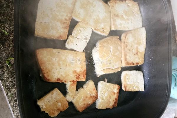 芹菜炒豆腐干的做法图解2