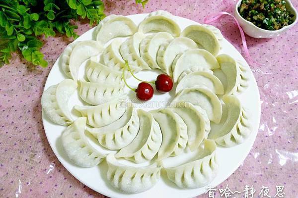 韭菜猪肉馅饺子的做法图解1