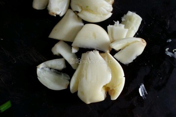 蒜炒豆角的做法图解2