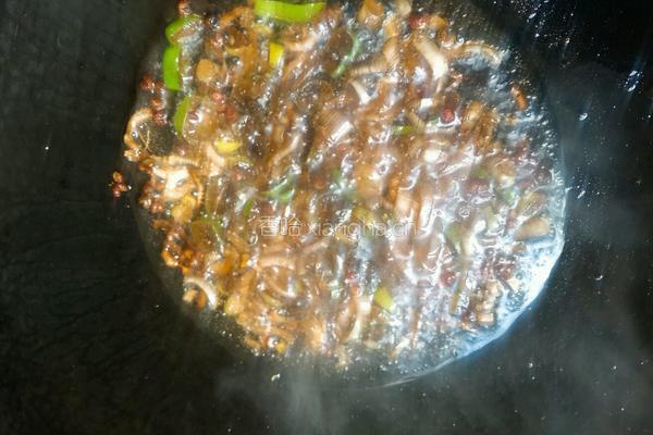 葱油鸡蛋面的做法图解2