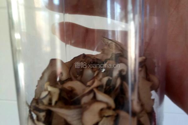 宝宝辅食香菇粉的做法图解4